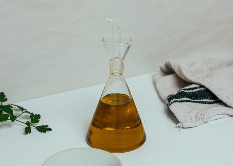 Indonesia imposes export ban on palm oil