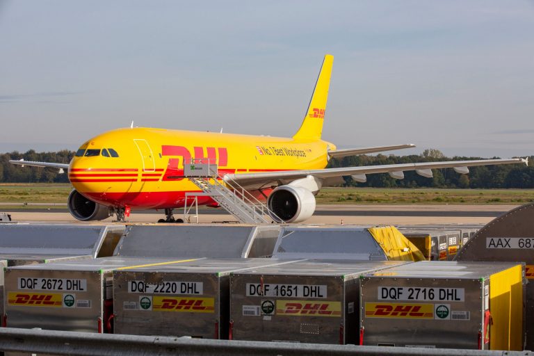 DHL Express and Mytheresa: Intensified partnership for sustainability