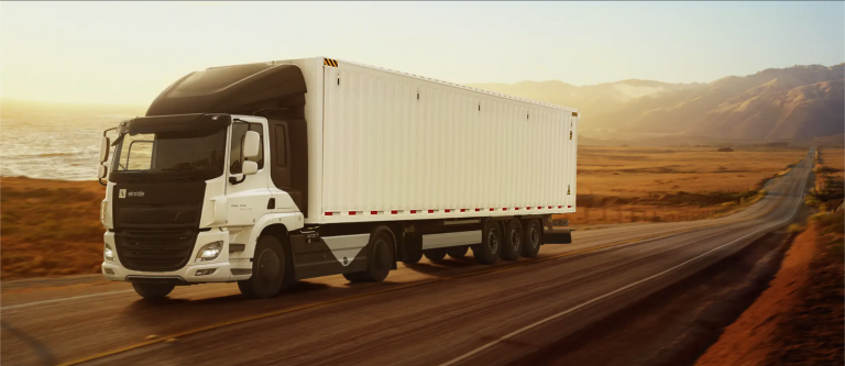 Einride und Mars führen 300 Elektro-Lkw auf europäischen Straßen ein